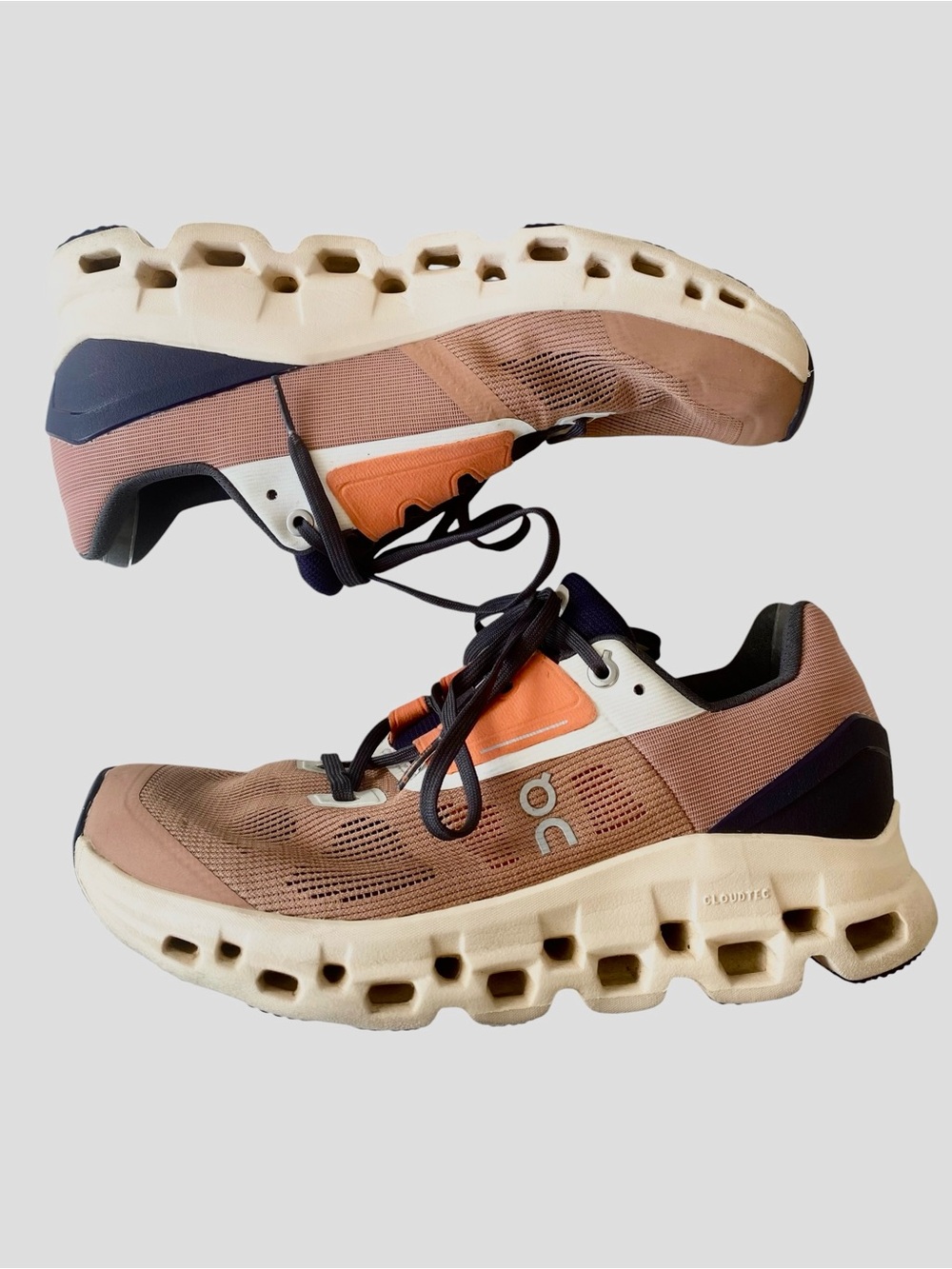 On Cloudstratus 2 Running Shoes Women’s 9 Cork Fawn Coral Navy